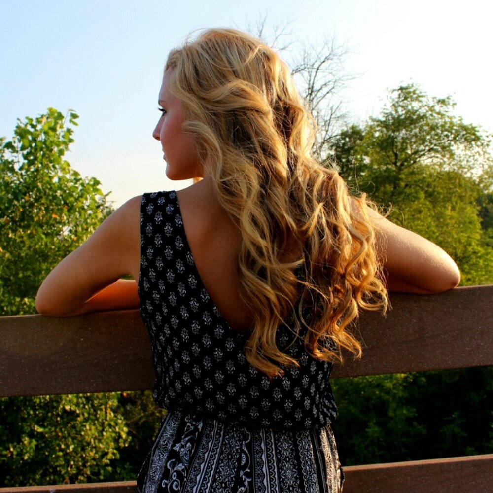 Meet your Posher, Christy